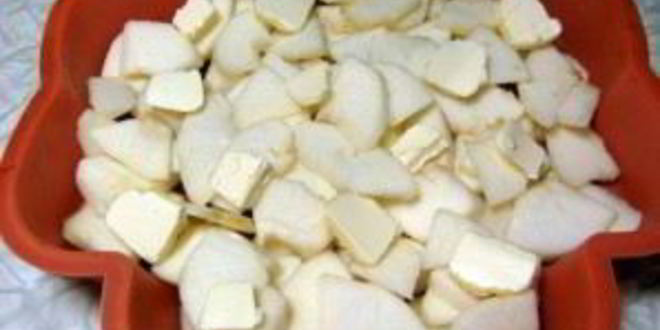 Рецепт шарлотки на маргарине с яблоками