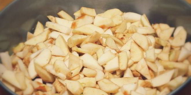 Рецепт шарлотки на песочном тесте