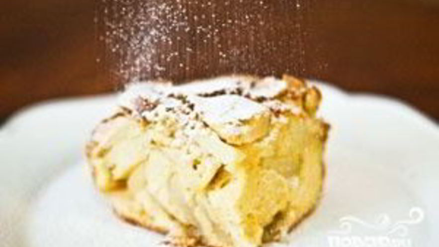 Рецепт шарлотки на простокваше с яблоками