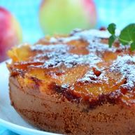 Рецепт Шарлотки с карамелью