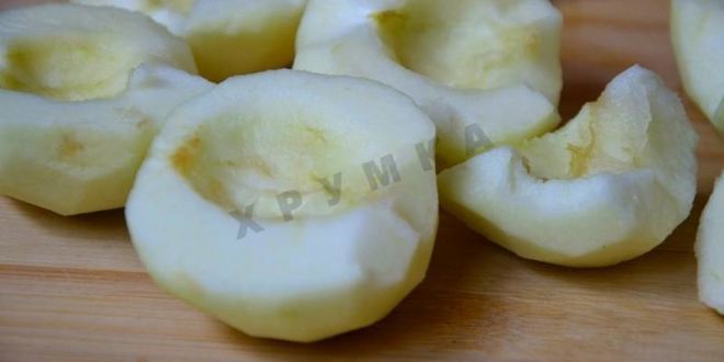 Рецепт шарлотки с карамелью