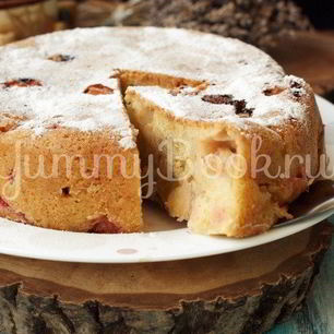 Рецепт Шарлотки с ревенем в мультиварке