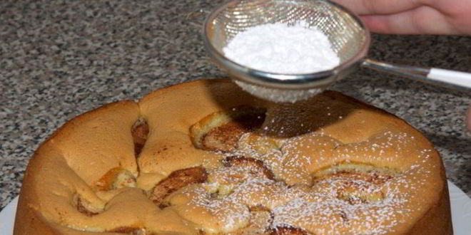 Рецепт шарлотки с яблоками