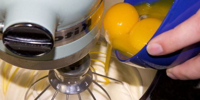 Рецепт шарлотки с яблоками