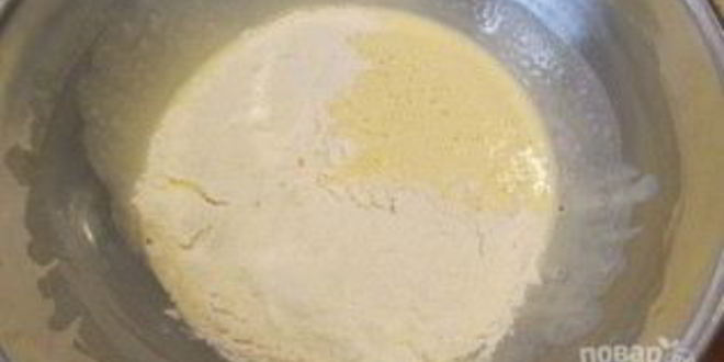 Рецепт теста на шарлотку с яблоками