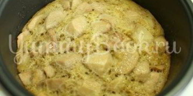 Рецепт яблочной шарлотки в мультиварке