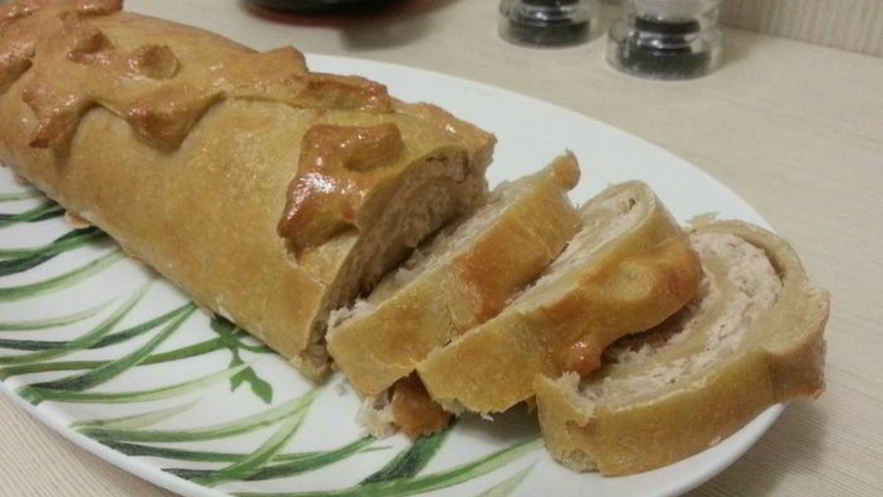 Рецепт мяса-капустного штрудель из кабачкового теста