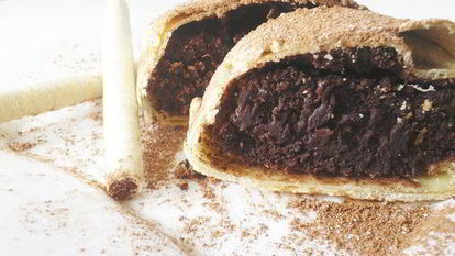 Рецепт Шоколадна-орехового штрудель