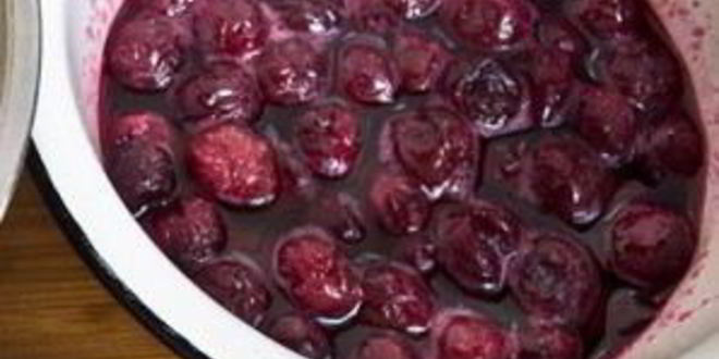 Рецепт штруделя из творожного теста с вишневой начинкой