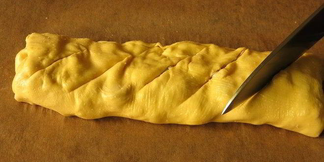 Рецепт штруделя с крабовыми палочками