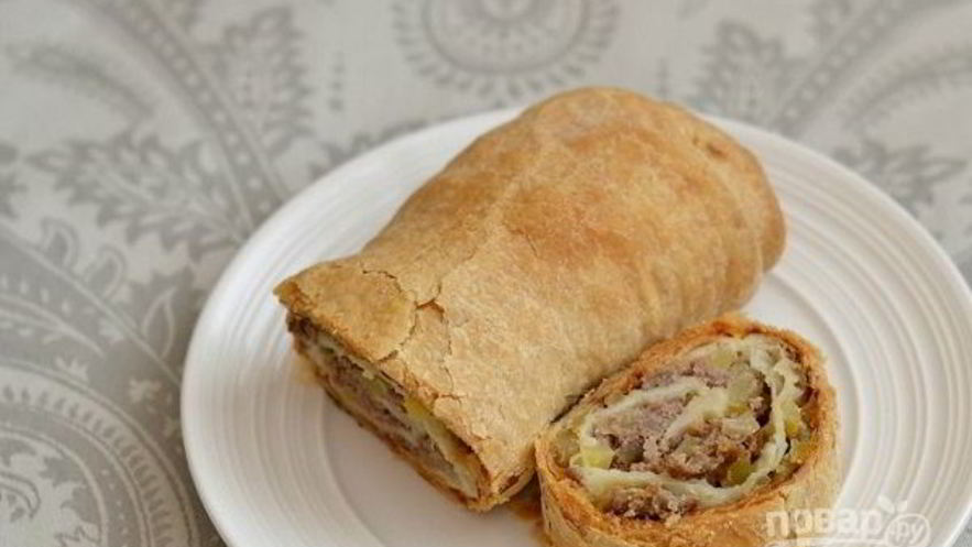 Рецепт штруделя с мясом