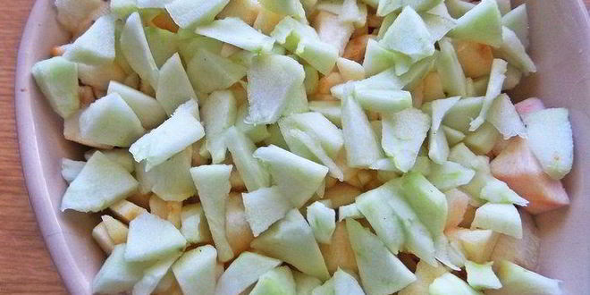 Рецепт штруделя с яблоками и голубикой