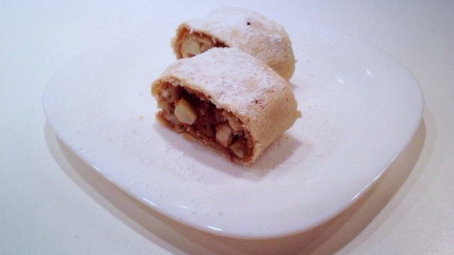 Рецепт штруделя с яблоками и изюмом