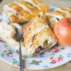 Рецепт Штруделя яблочного из готового слоеного теста