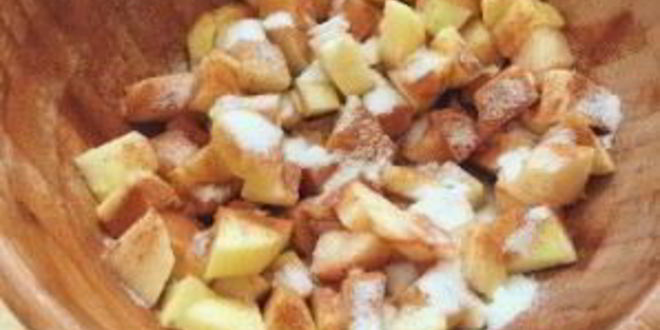 Рецепт штруделя яблочного из готового слоеного теста