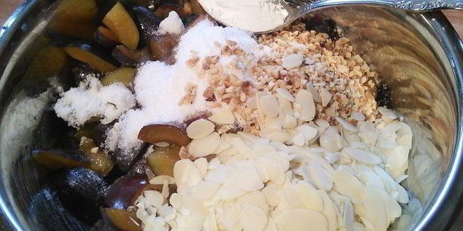 Рецепт сливова-имбирного штрудель