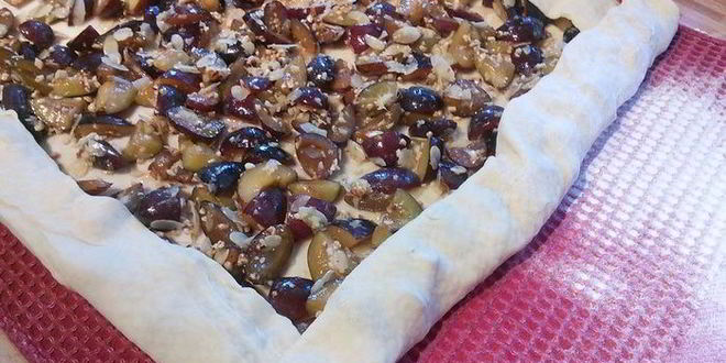 Рецепт сливова-имбирного штрудель