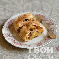 Рецепт Яблочного штруделя из слоеного теста
