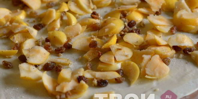 Рецепт яблочного штруделя из слоеного теста