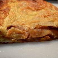 Рецепт Яблочного штруделя с корицей