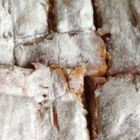 Рецепт Яблочного штруделя с орехами