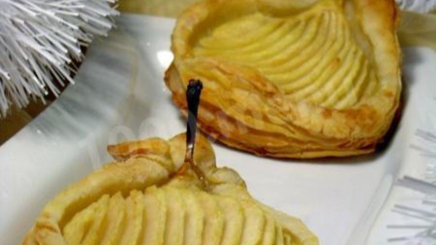 Рецепт слоек с грушами и орехами