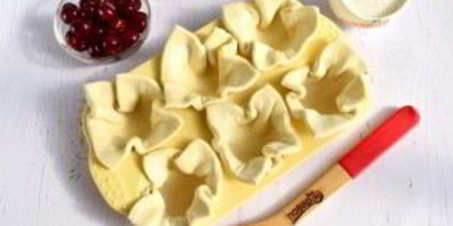 Рецепт слоек с вишней