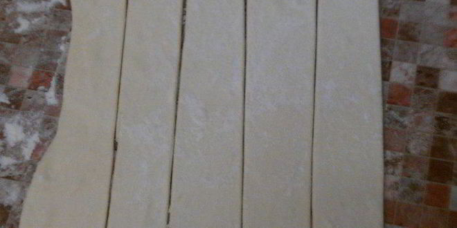 Рецепт слоек с яблоками розочки