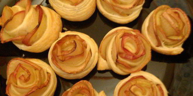 Рецепт слоек с яблоками розочки