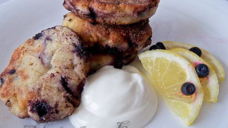 Рецепт чернично-лимонных сырники