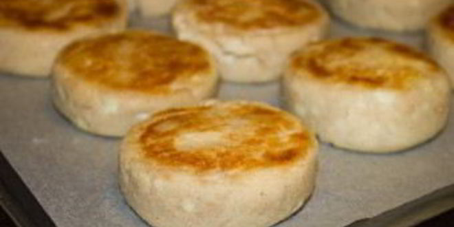 Рецепт диетических сырников в духовке