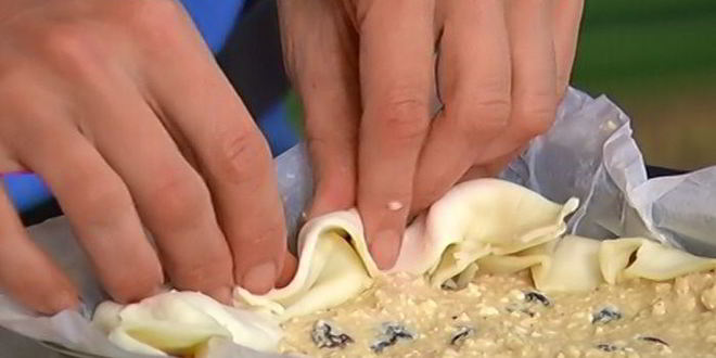 Рецепт лимонного творожника с изюмом