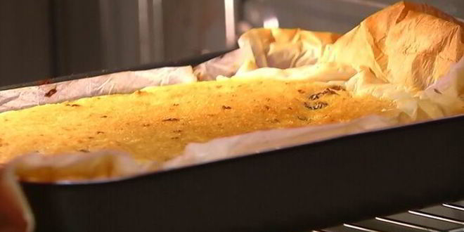 Рецепт лимонного творожника с изюмом