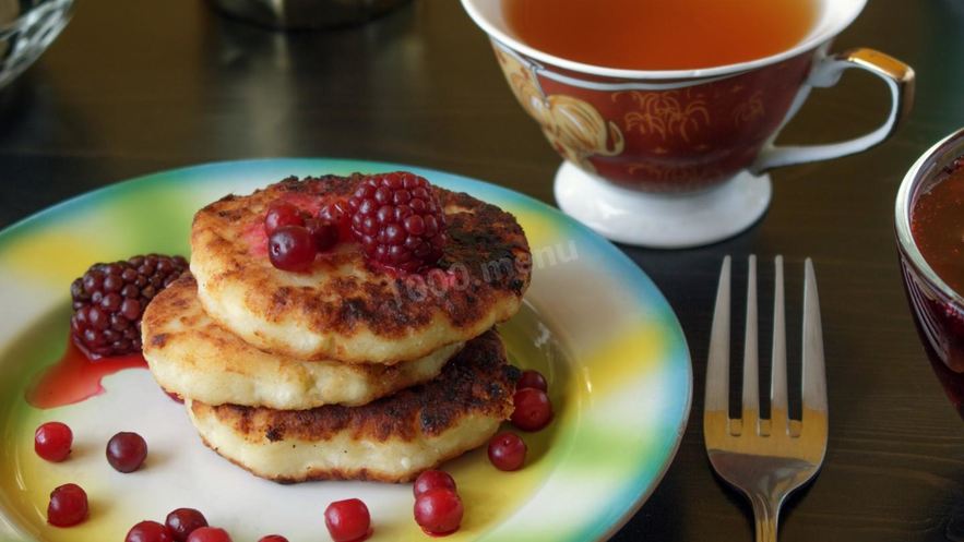 Рецепт сырников из мягкого творога быстро и вкусно