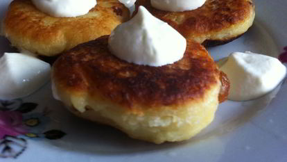 Рецепт Сырников с курагой