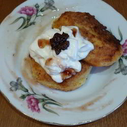 Рецепт Сырников с яблоком и морковью