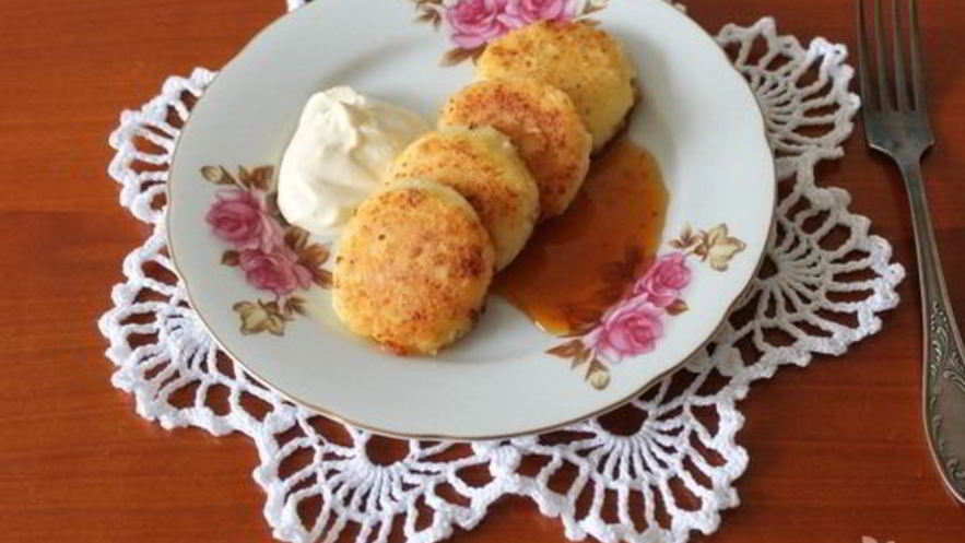 Рецепт сырников творожных с манкой