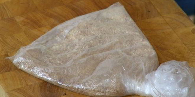 Рецепт творожника с белым шоколадом и малиной