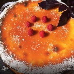 Рецепт Творожника с ягодной прослойкой и соленой карамелью