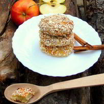 Рецепт Яблочных сырников в овсяной панировке без муки