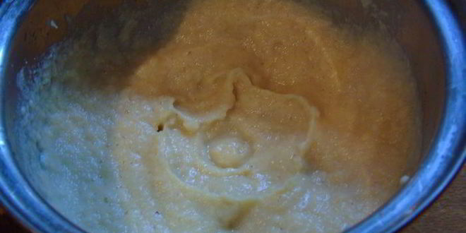 Рецепт яблочных сырников в овсяной панировке без муки