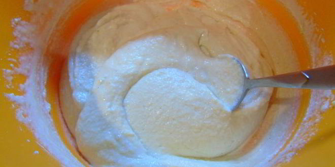 Рецепт яблочных сырников в овсяной панировке без муки