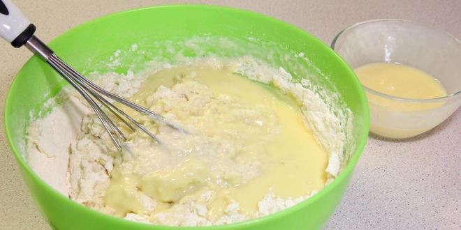 Рецепт теста для ватрушек на сухих дрожжах