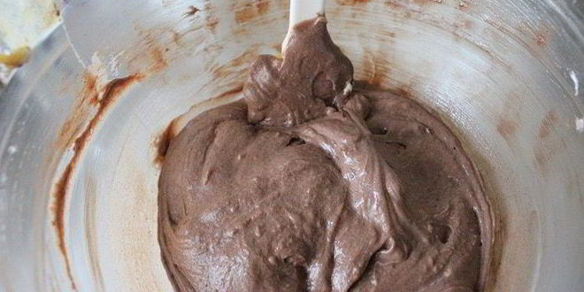 Рецепт шоколадна-брусничного торт