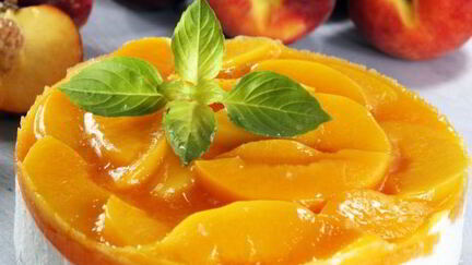 Рецепт Сметанного торта с персиками