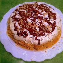 Торт Сникерс с вареным сгущенным молоком