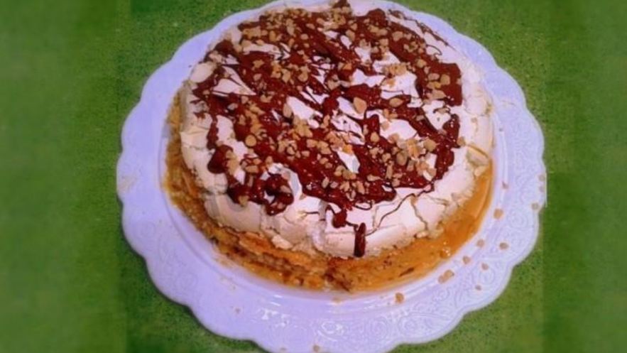 Рецепт торта сникерс с вареным сгущенным молоком