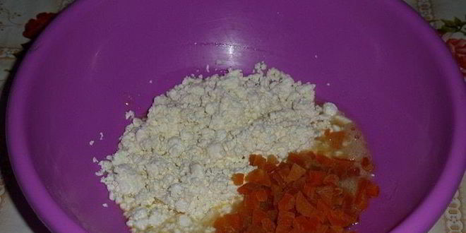 Рецепт творожных вафель с курагой