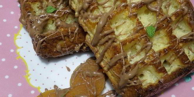 Рецепт творожных вафель с курагой