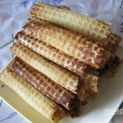 Рецепт Вафельных трубочек со сгущенкой